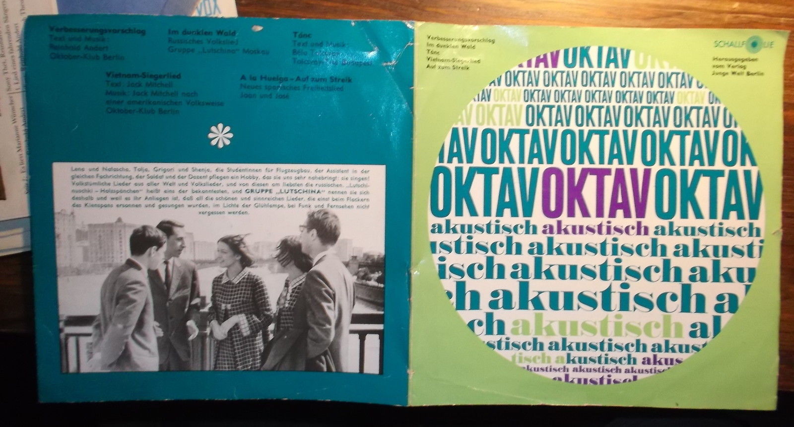 Oktav. Der Oktober-Klub Und Seine Gaste