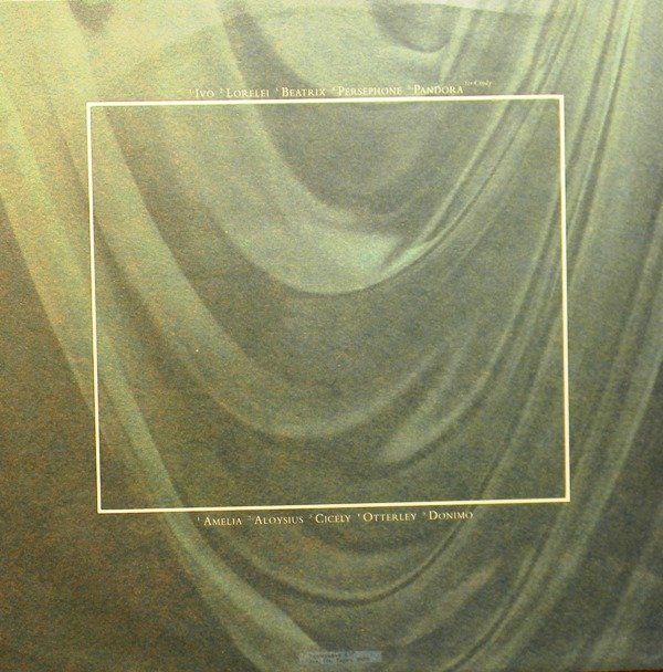 COCTEAU TWINS. Treasure