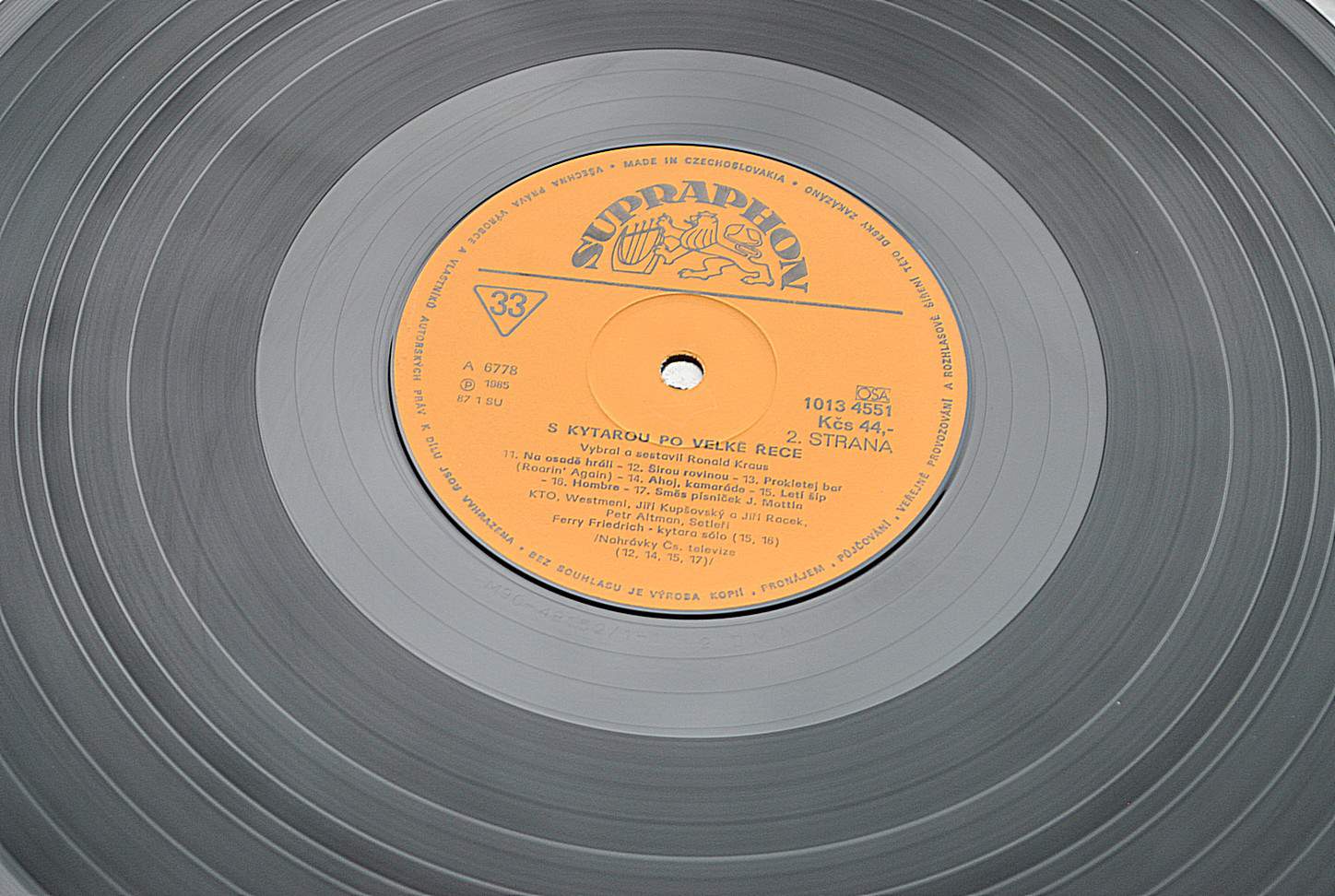 S kytarou po welke rece [по заказу чешской фирмы SUPRAPHON 1013 4551]