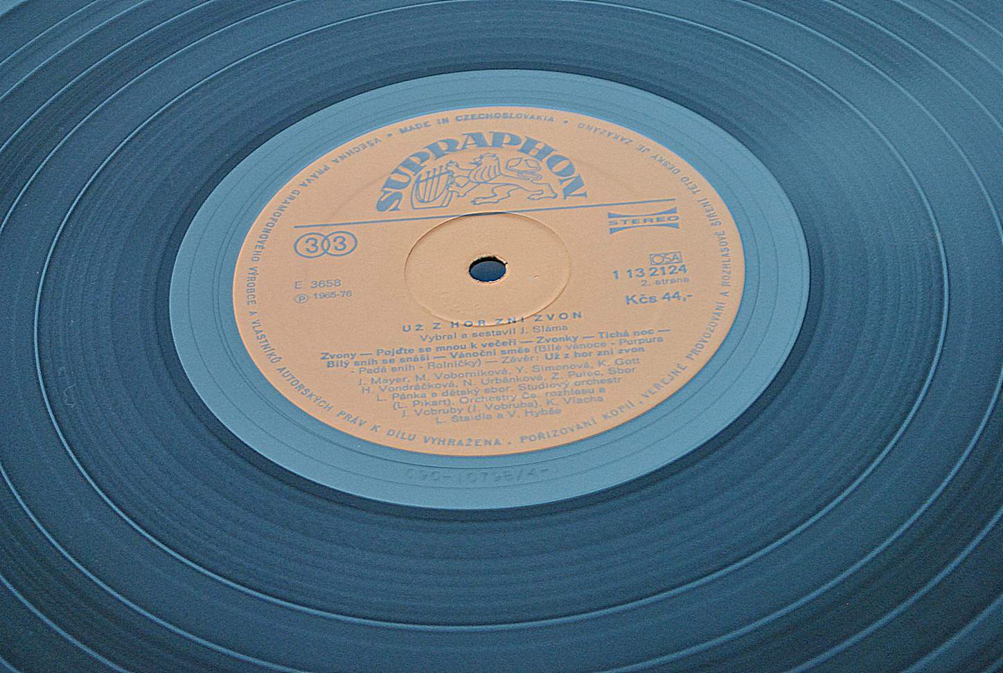 Uz z hor zni zvon [по заказу чешской фирмы SURPAPHON 1 13 2124]