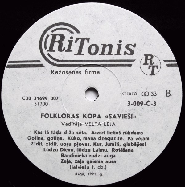 Folkloras kopas Klinči. Savieši