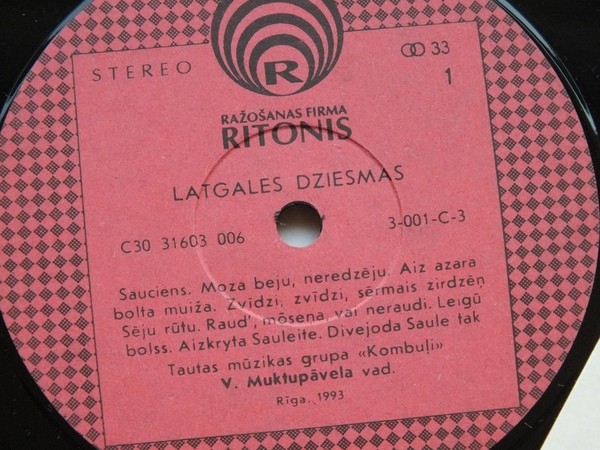 Valdis  Muktupāvels and Andris Kapusts. Latgolas dzīsmes. Latgales dziesmas [Songs of Latgale].