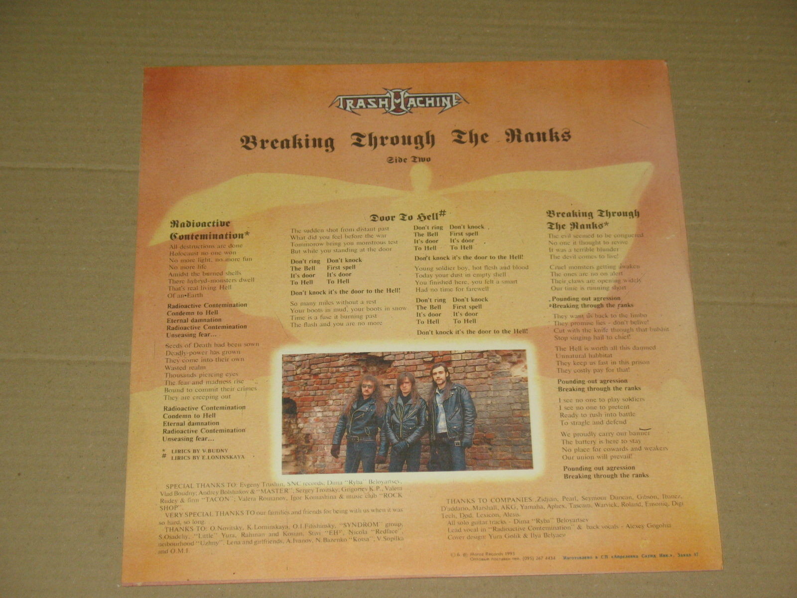 “TRASHMACHINE“"Breaking Through The Ranks"