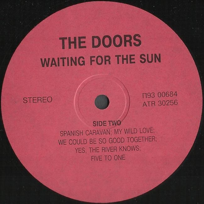 THE DOORS. Waiting For The Sun
