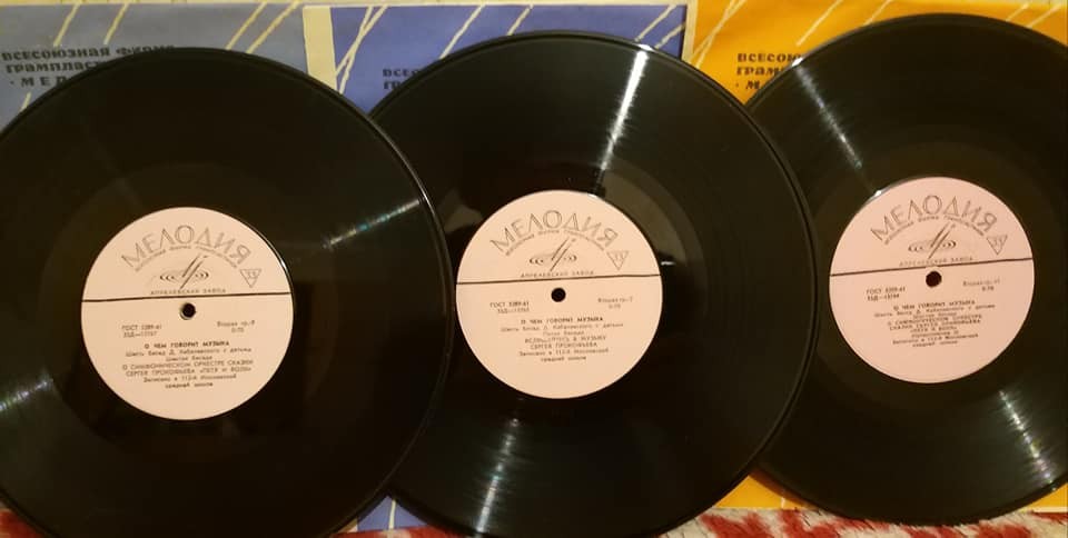 О ЧЁМ ГОВОРИТ МУЗЫКА: Шесть бесед Д. Кабалевского с детьми