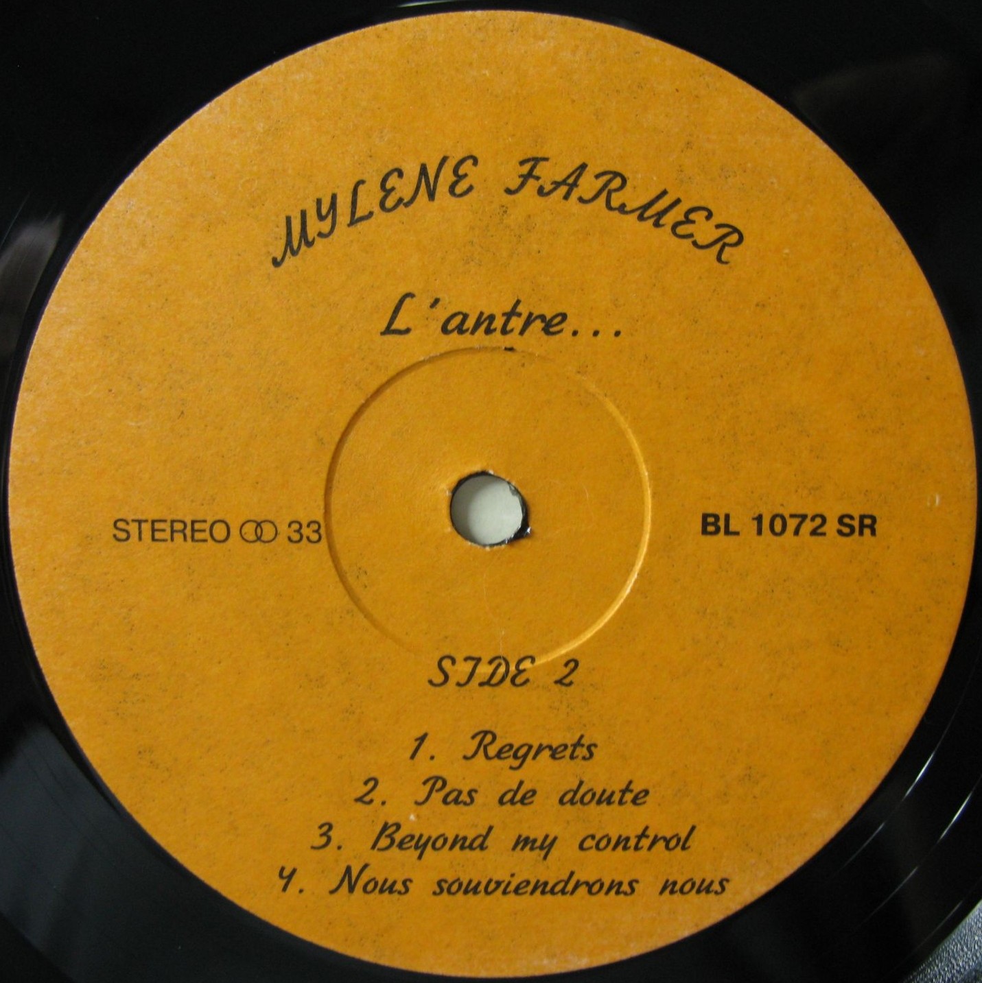 Mylene FARMER. L’antre…