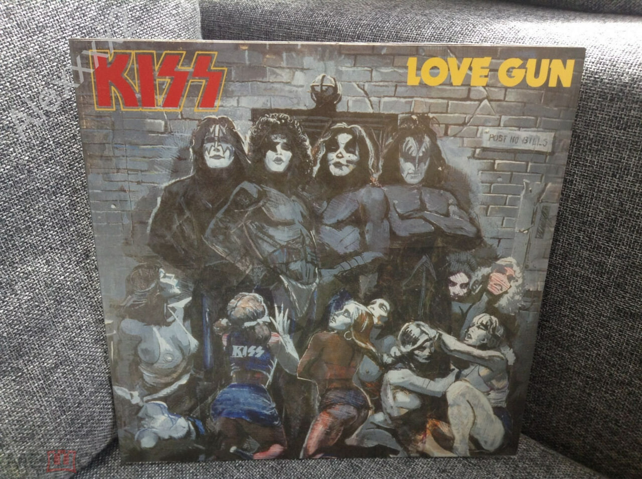 KISS. Love Gun