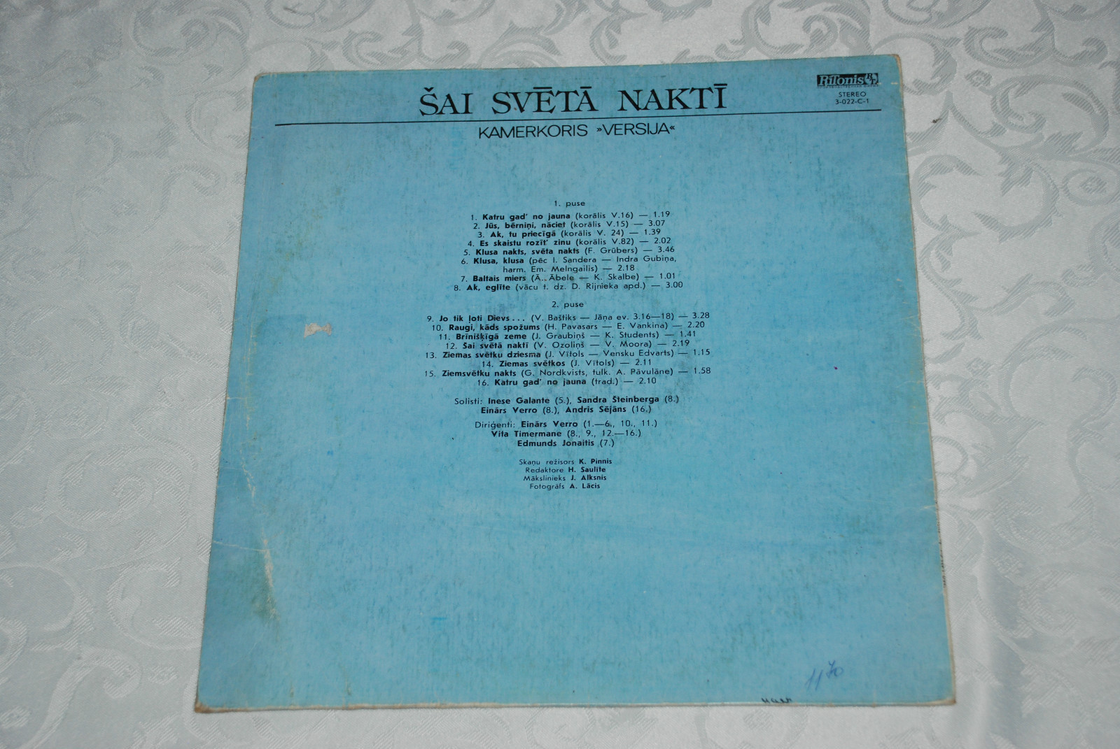 SAI SVETA NAKTI. Kamerkoris "Versija"