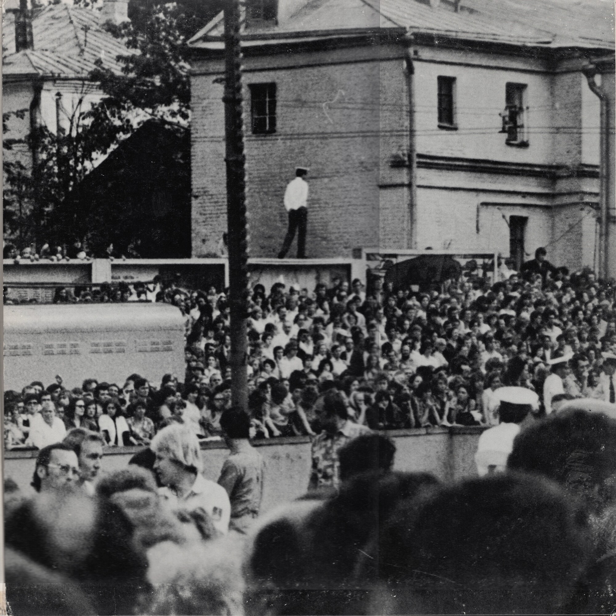 Владимир Высоцкий. Избранные песни (2 LP)