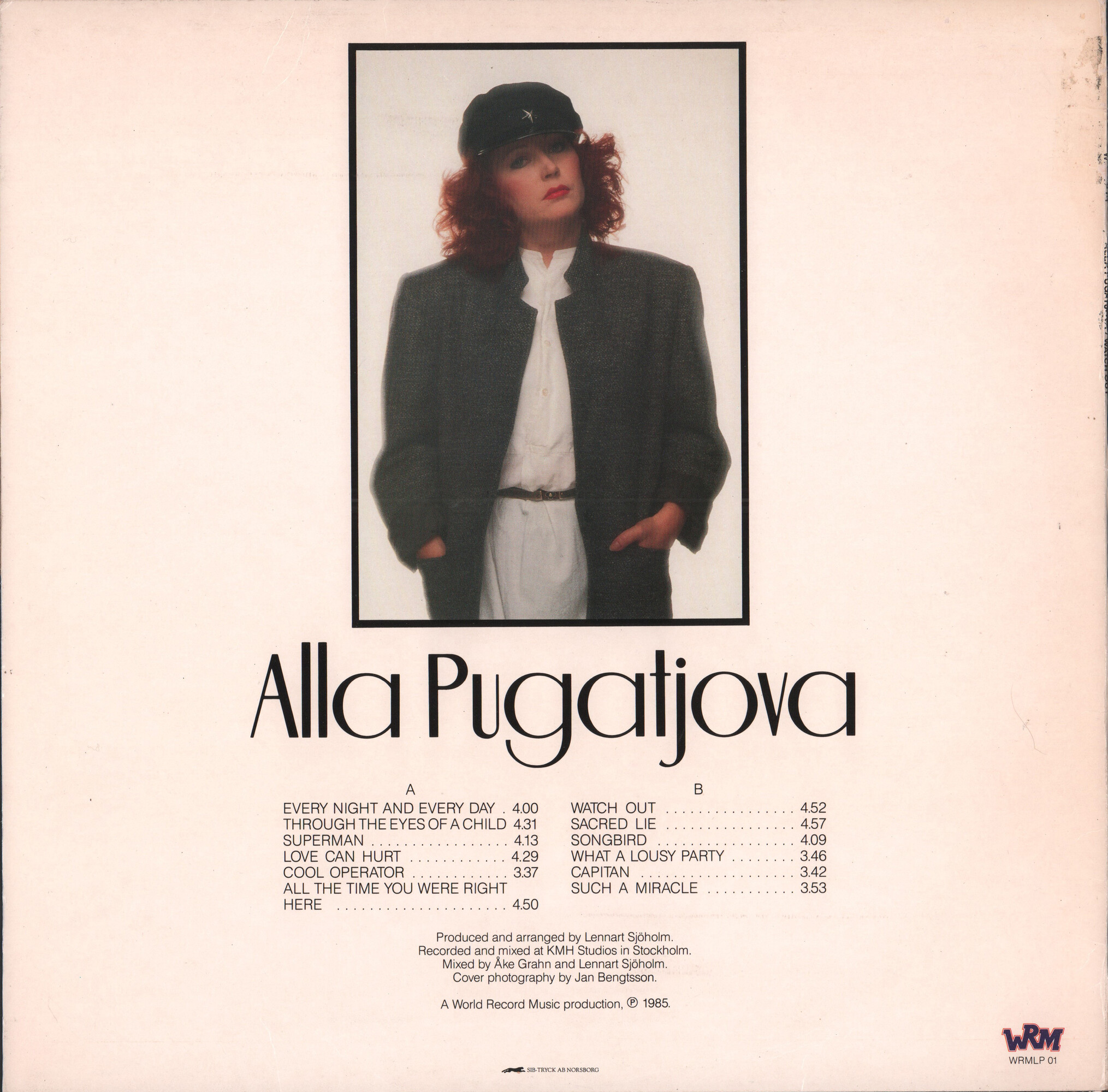 Alla Pugatjova. «Watch Out»